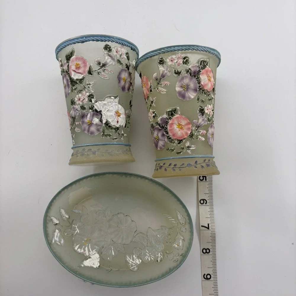 Vtg‎ 80s Ceramic Floral Bathroom Vanity Set Toothbrush Holder Soap Dish Blue 3pc